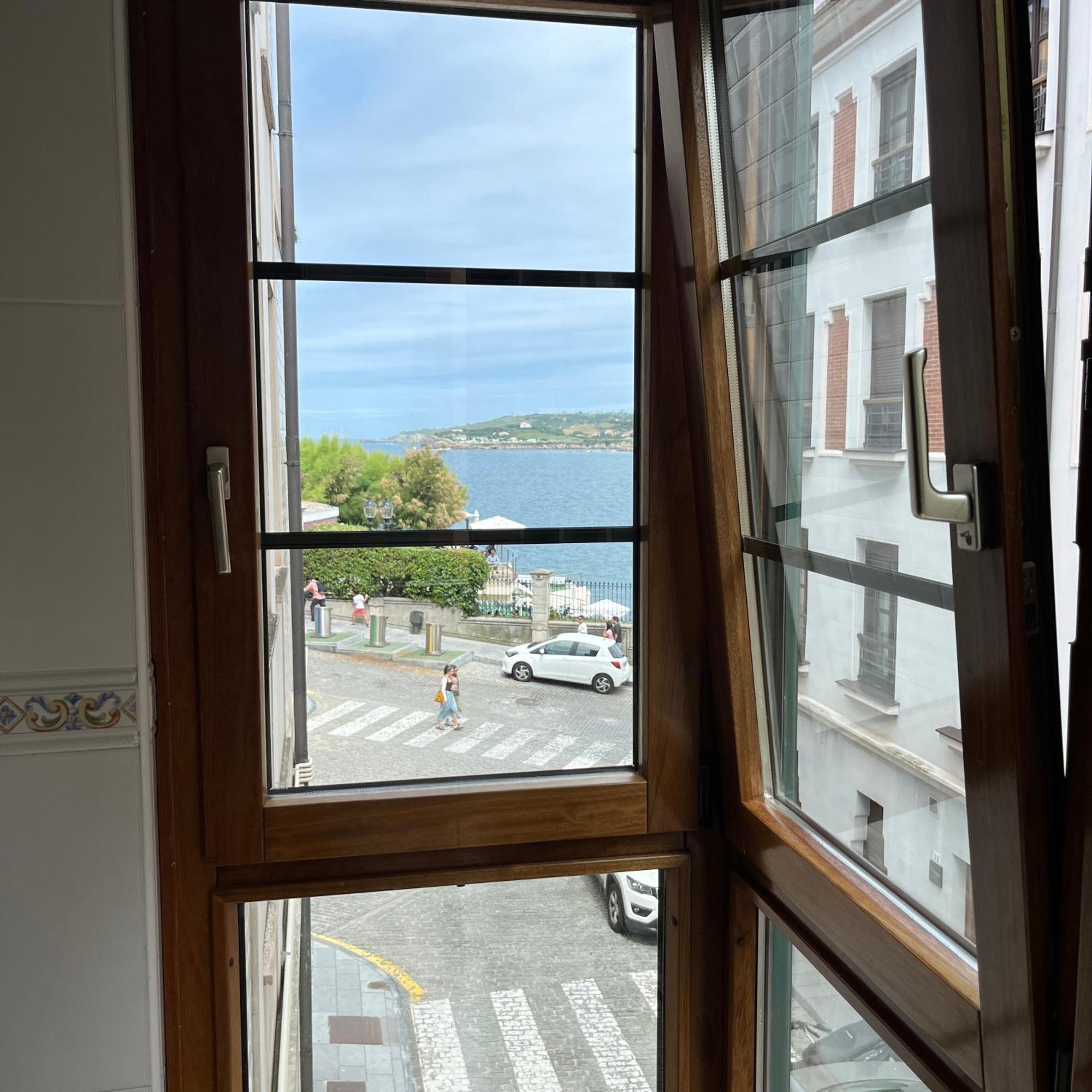 Friendly Vistas Mar Apart 3H Y Garaje Leilighet Gijón Eksteriør bilde